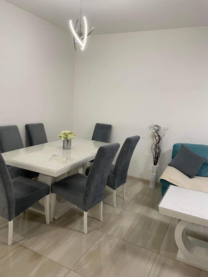 Apartman Sims Bijeljina Exteriör bild